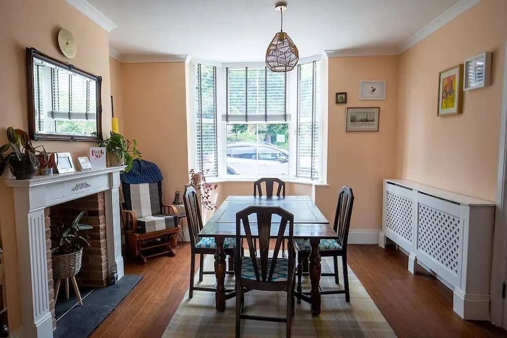 Holiday home Bridge Terrace - Spacious Living Area, Well Designed & Wood Burner Northallerton