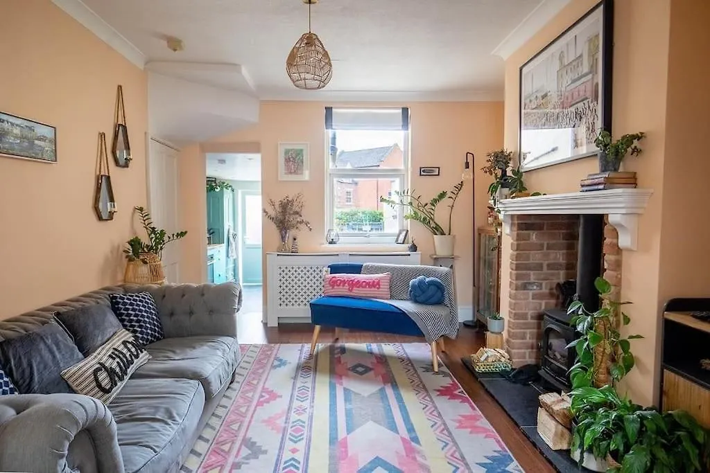 Bridge Terrace - Spacious Living Area, Well Designed & Wood Burner Northallerton United Kingdom